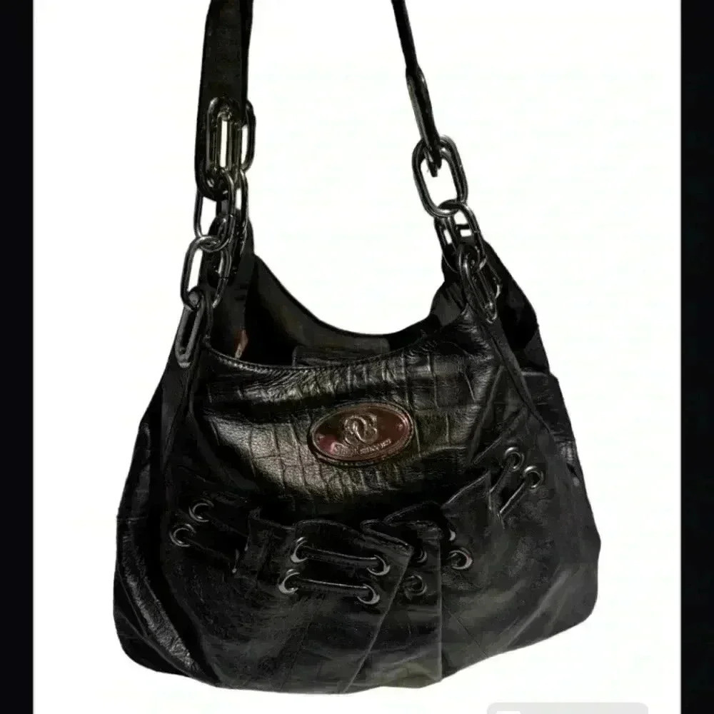 Sharif purse